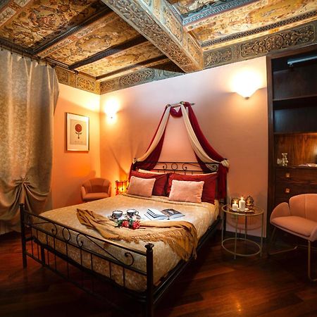 House Of Magic - Due Torri Apartman Bologna Kültér fotó