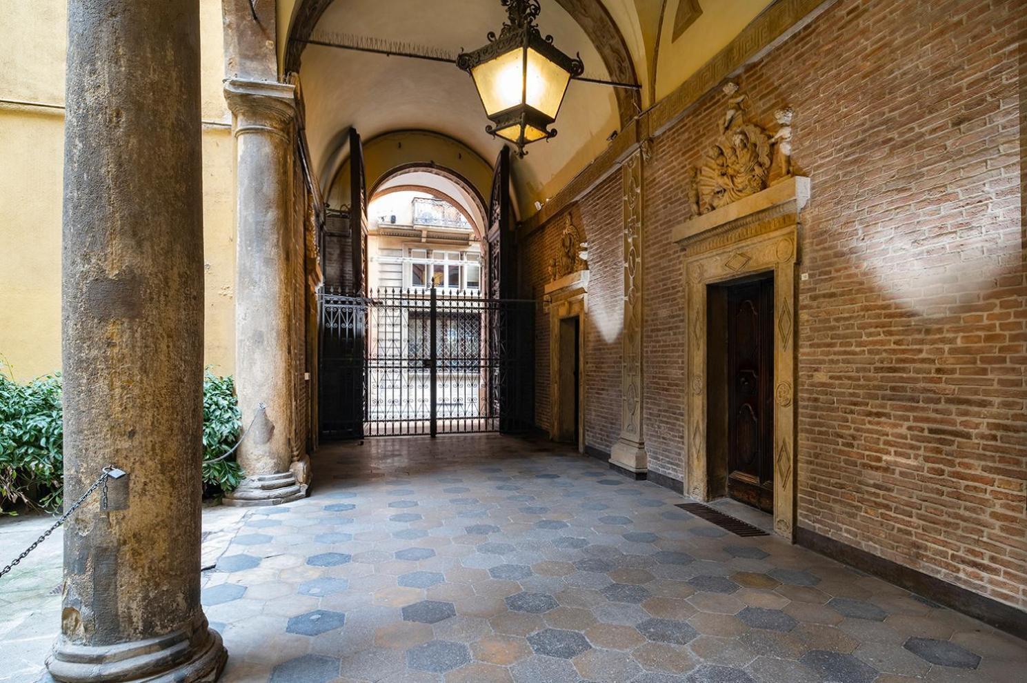 House Of Magic - Due Torri Apartman Bologna Kültér fotó